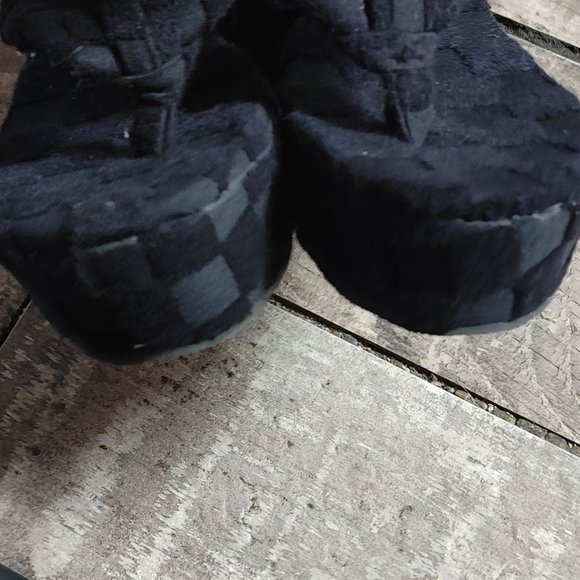 Chase + Chloe Wedge Thong Sandals Size 7.5 - Picture 10 of 11